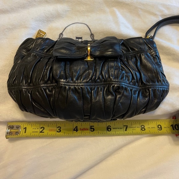 Prada Nappa Gauffre wristlet - Picture 4 of 12